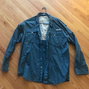 Columbia mens button down shirt